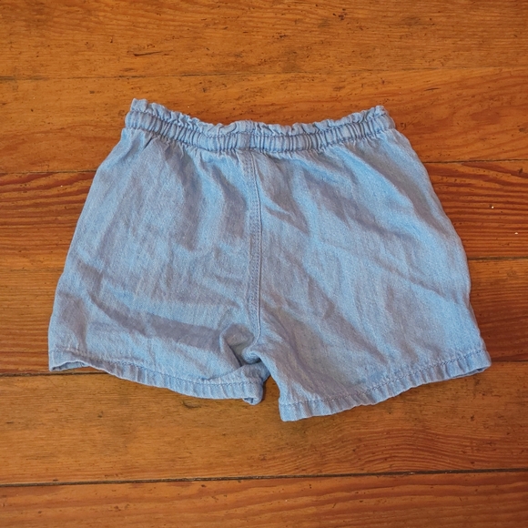 Ruffled shorts 3T - Picture 3 of 3